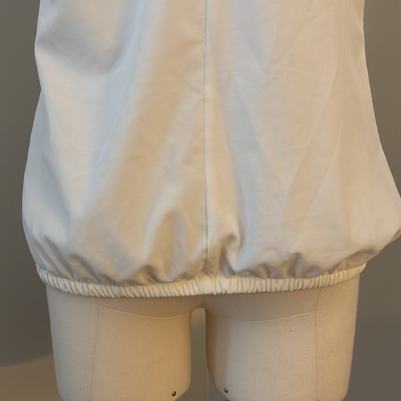 Kenneth Cole Drape Front Asymmetrical Sleeveless Blouse White Sz S - Picture 5 of 7